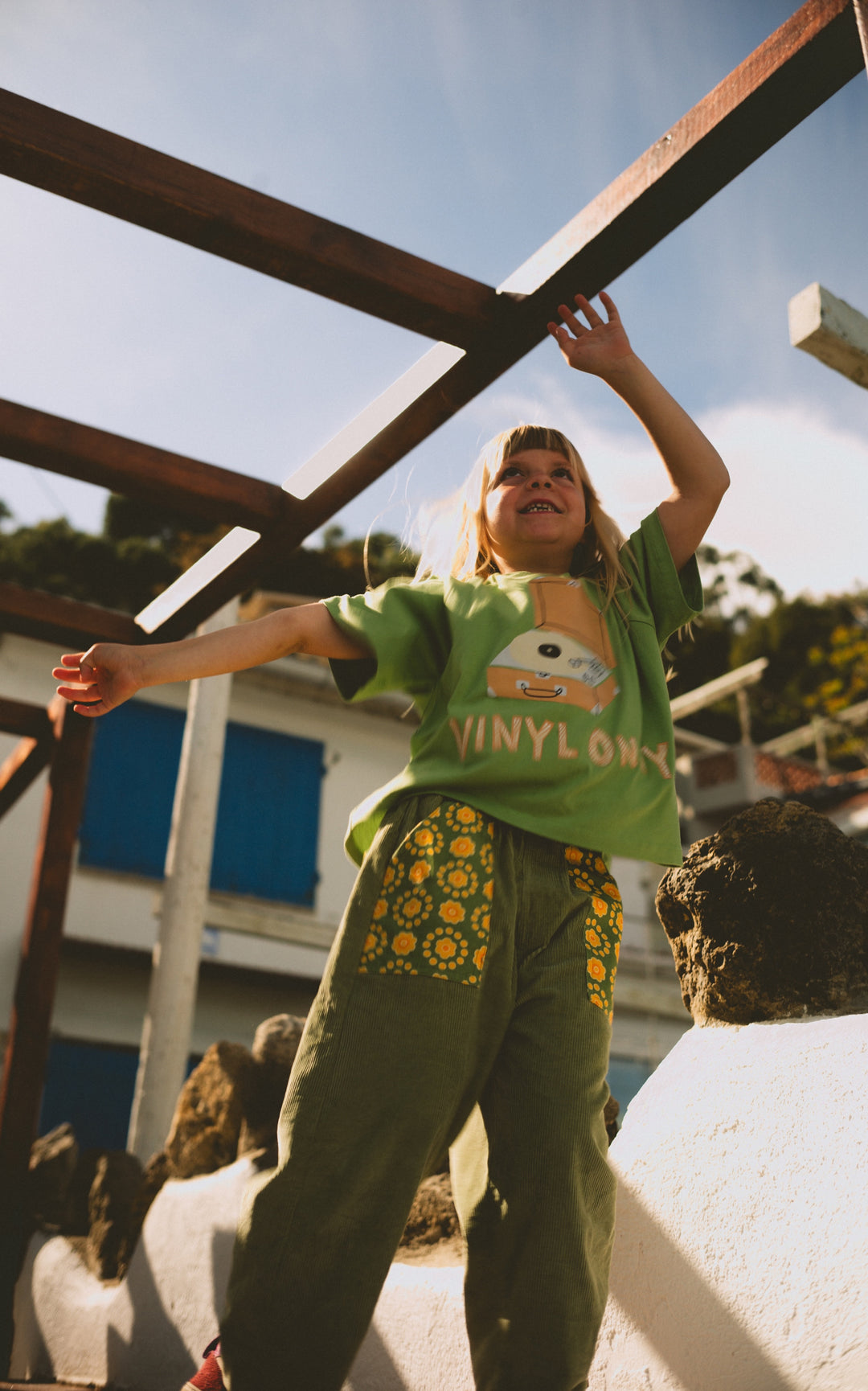 vinyl only tee - apple green