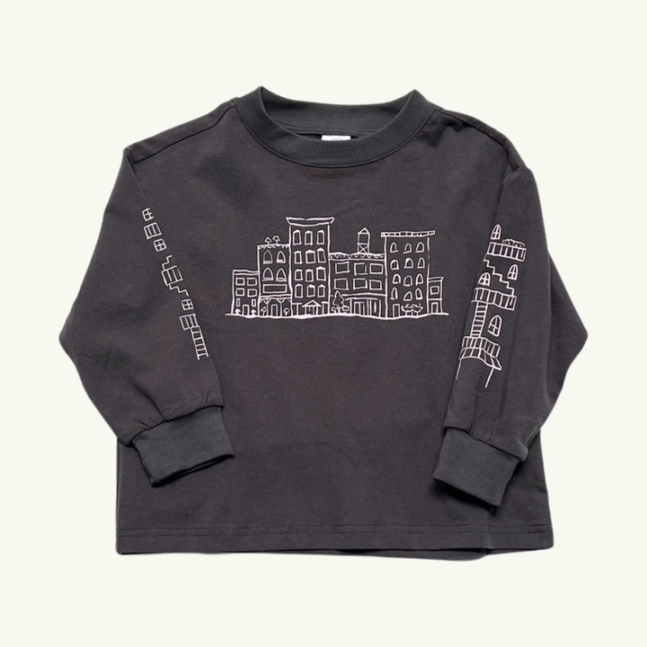 city longsleeve on stork