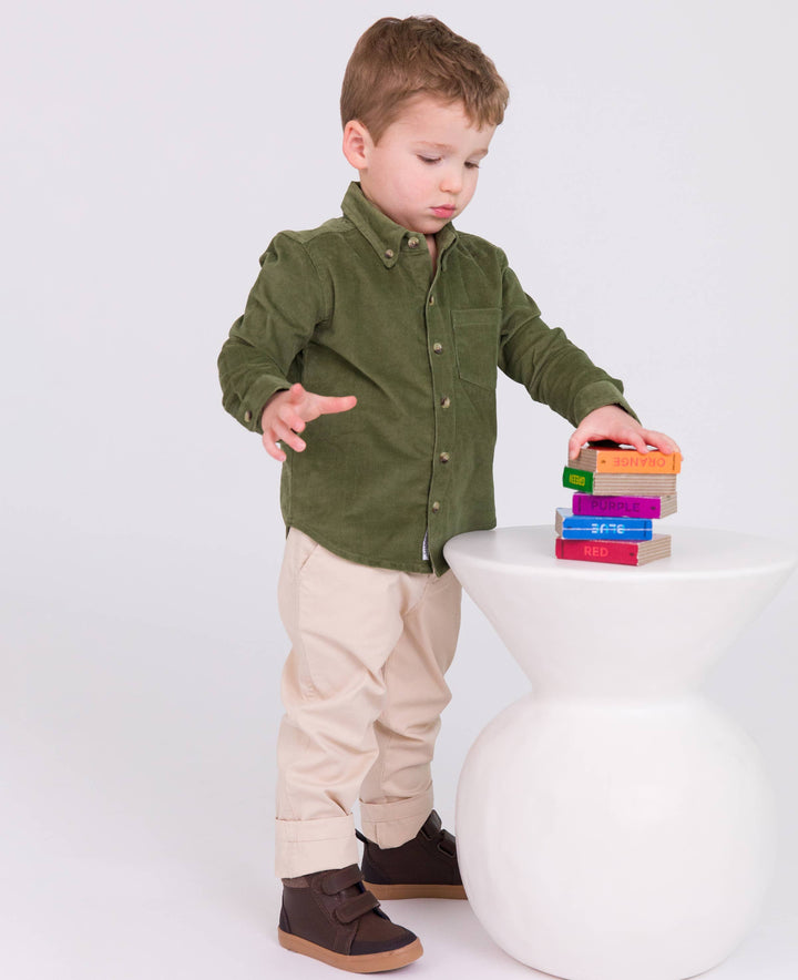 khaki stretch chino pants