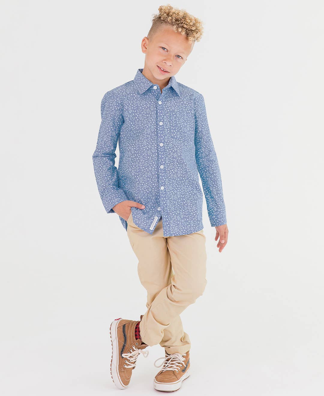 khaki stretch chino pants