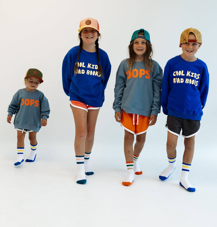 cool kids read books pullover