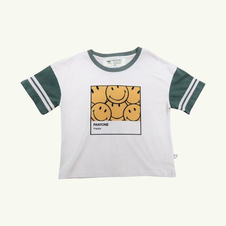 pantone green oversized tee on stork