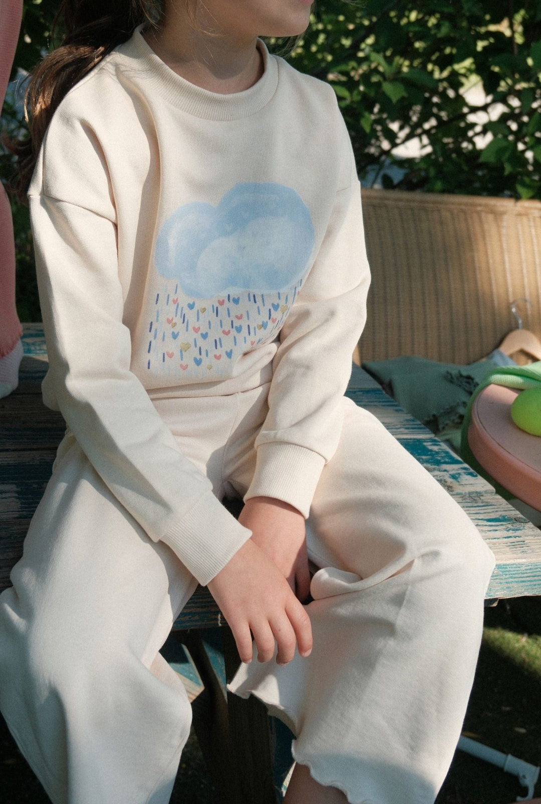rain crewneck on stork