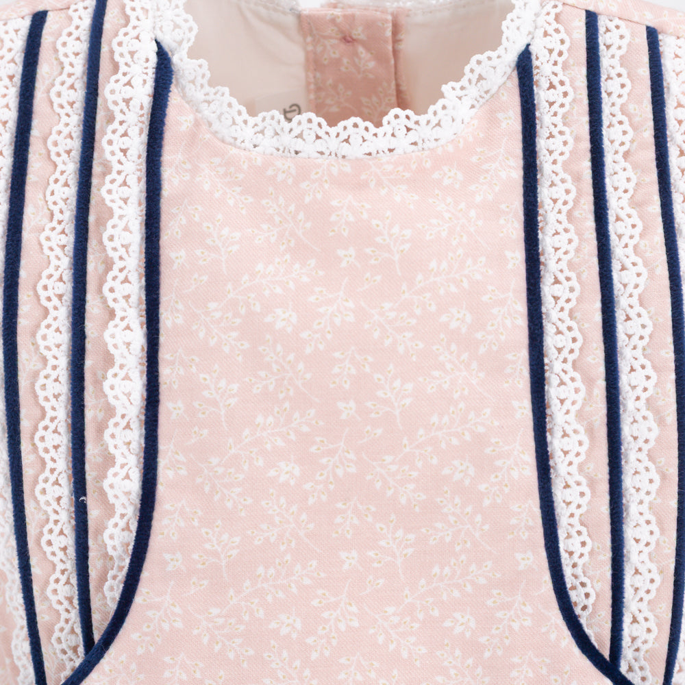 wynn pink floral bubble on stork