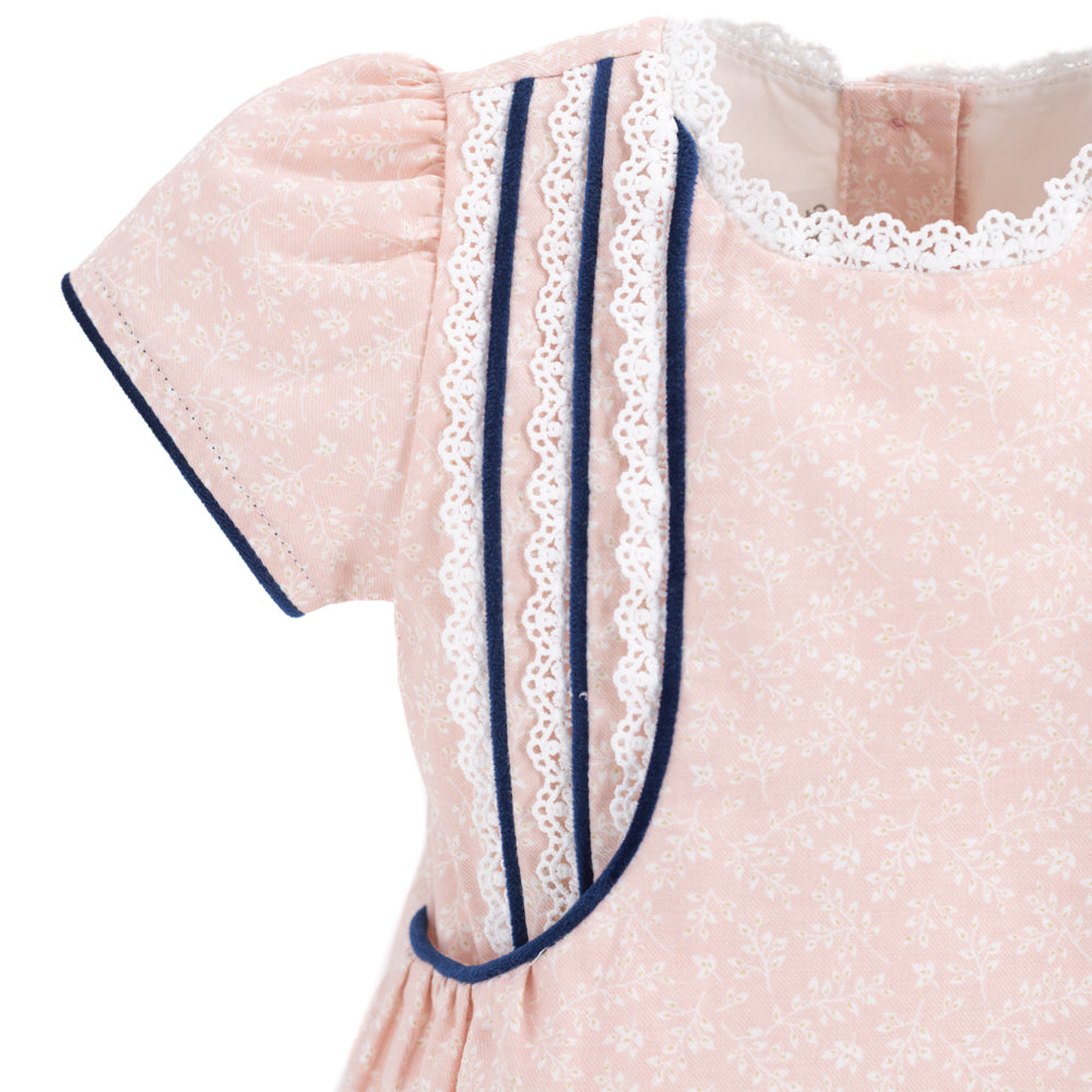 wynn pink floral bubble on stork
