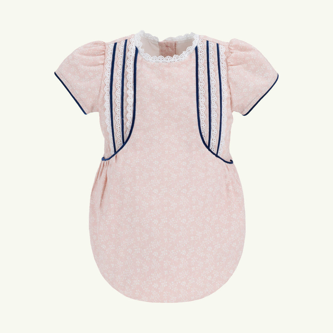 wynn pink floral bubble on stork